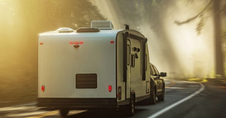 Camping-car versus caravane : quelle est la meilleure option pour vous ?